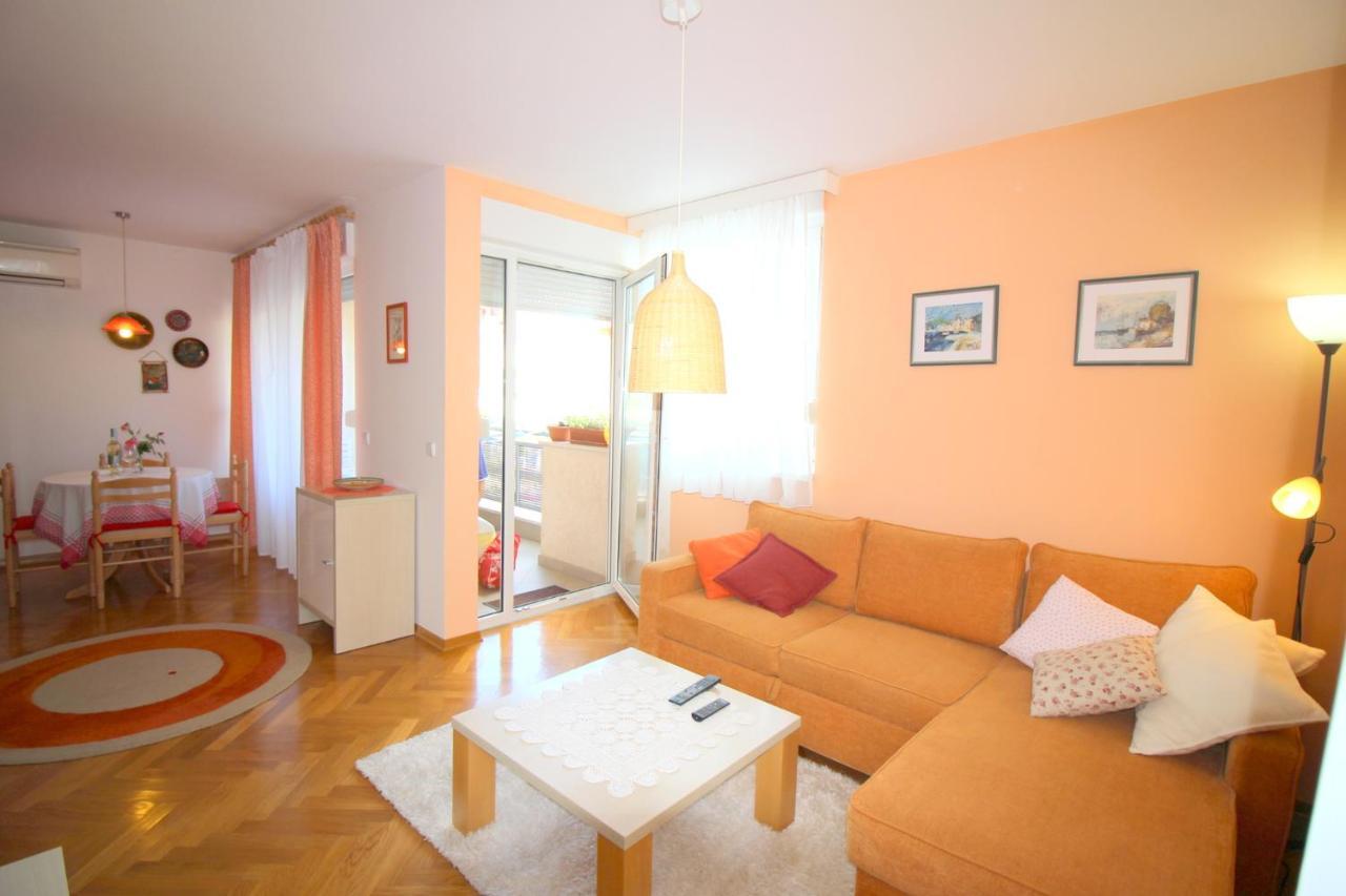 Apartment Vojka In City Center Пореч Экстерьер фото